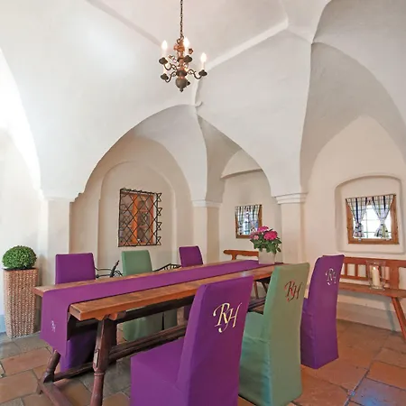 拉夫斯伯格霍夫文艺复兴住宿加早餐旅馆 4*